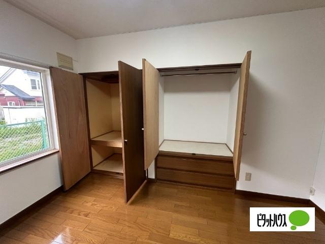 ロピア弥生（11） 収納