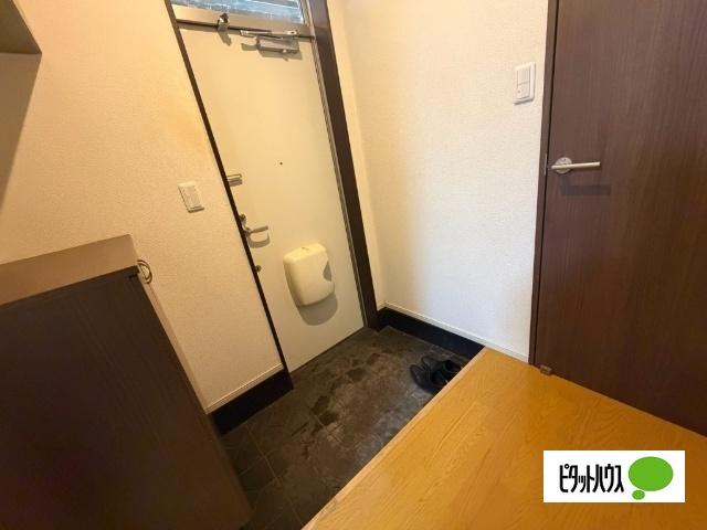 春光707マンション（102） 玄関