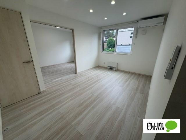 ＣＬＡＳＳＥ　ＸＩＶ（102） リビング