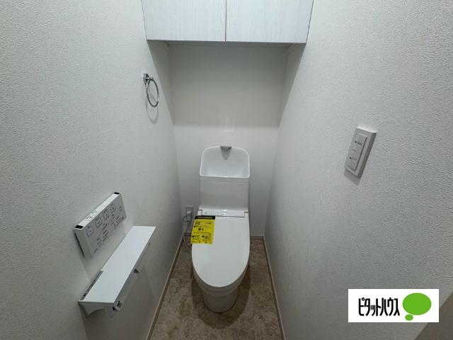 ＣＬＡＳＳＥ　ＸＩＶ（102） トイレ