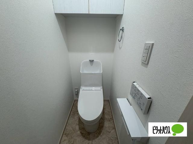 ＣＬＡＳＳＥ　ＸＩＶ（105） トイレ