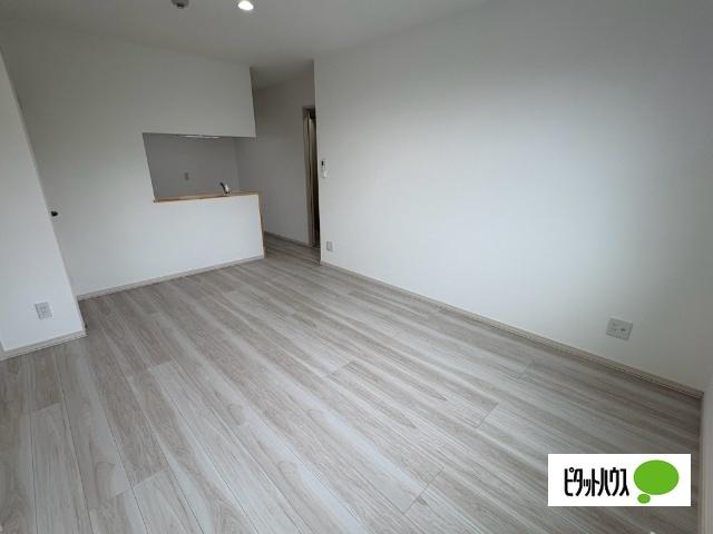 ＣＬＡＳＳＥ　ＸＩＶ（203） リビング