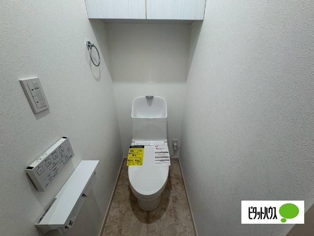 ＣＬＡＳＳＥ　ＸＩＶ（203） トイレ