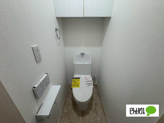 ＣＬＡＳＳＥ　ＸＩＶ（303） トイレ