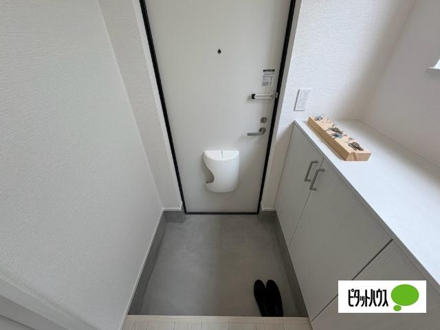 フォレスト新町Ⅲ（101） 玄関