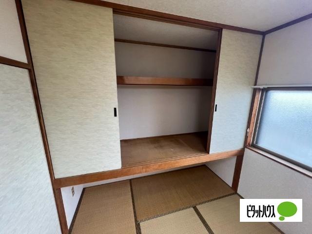 真和ハイツ（205） 収納