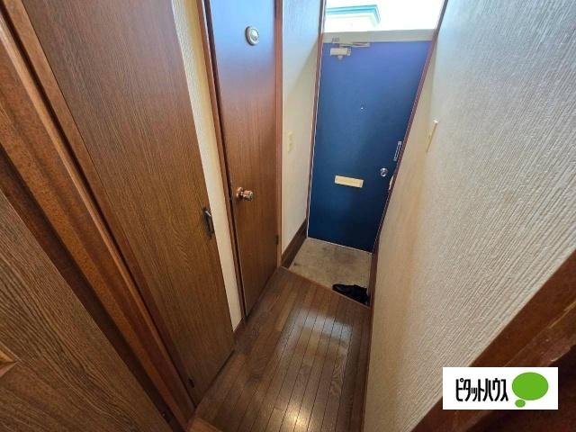 サングリーンハイツ（105） 玄関