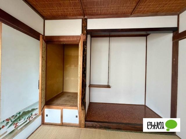 神楽岡1-5借家（1） 収納