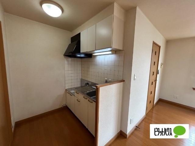 帯広市西十四条南アパート キッチン