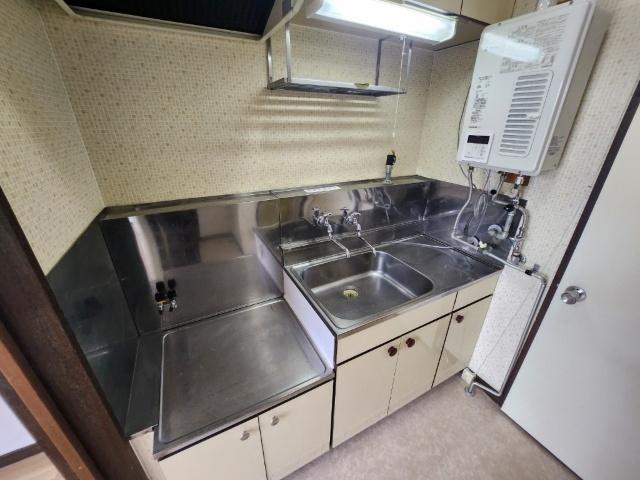 コーポ時計台Ｂ（B-10） キッチン