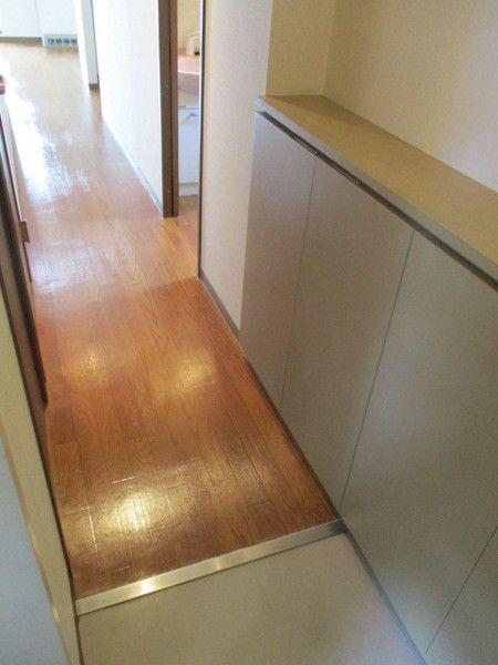 UN ESPACE 4条邸（501） 玄関
