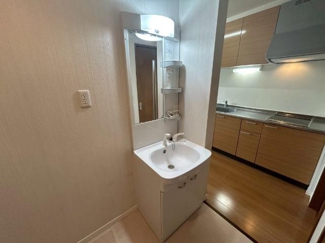 apartment 南二条５丁目