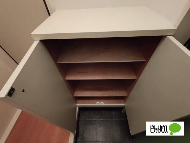 コンフォートクサカ（402） 収納