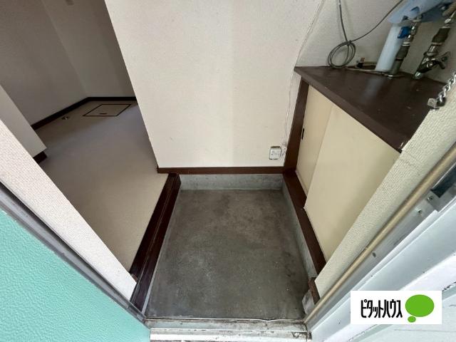 シャトレ白樺（105） 玄関