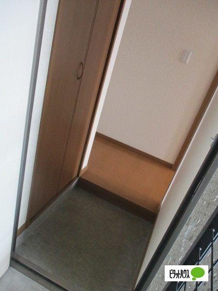 コムハウスⅣ（H） 玄関