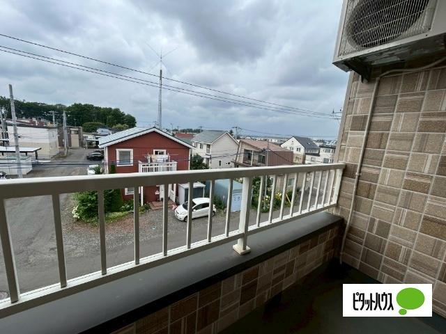 Tom's Hill（トムズヒル）（302） バルコニー
