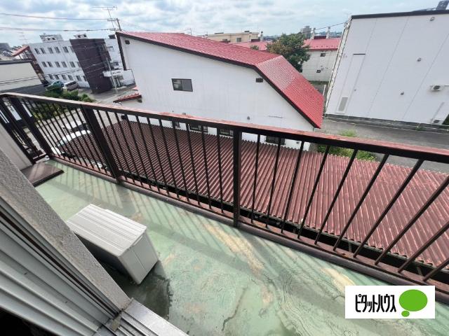 cuore（クオーレ）新町（303） バルコニー