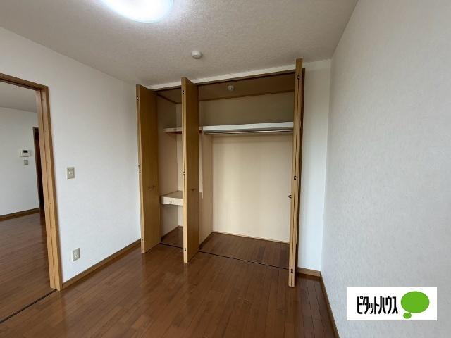 カラリア西1条通り（302） 収納