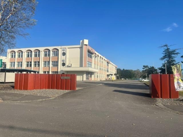 大樹町立大樹中学校：392m