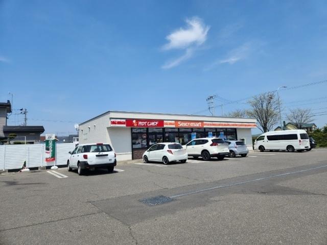 セイコーマート札内北町店：667m