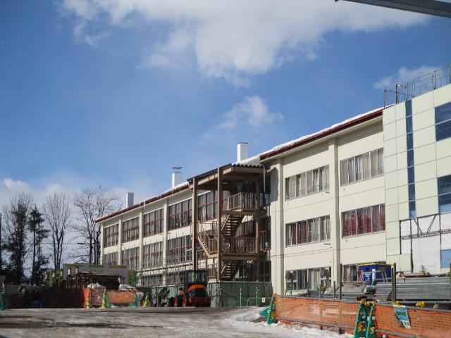 帯広市立大空学園義務教育学校：1942m