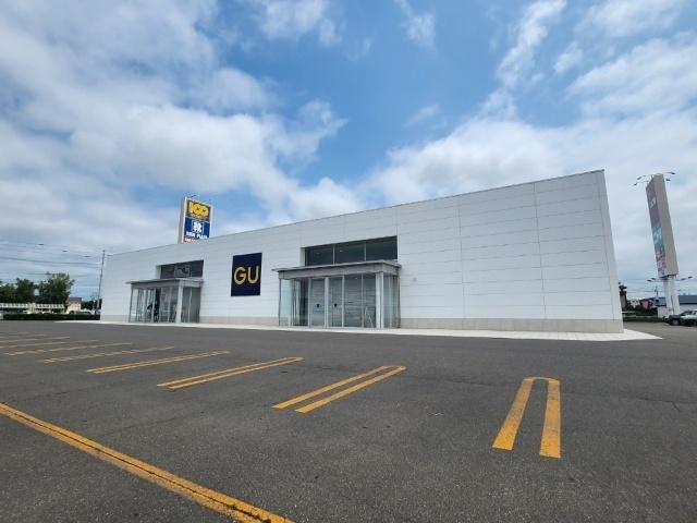 ジーユーフレスポ帯広稲田店：273m