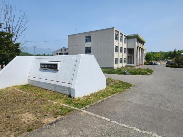 北海道幕別清陵高校：1993m