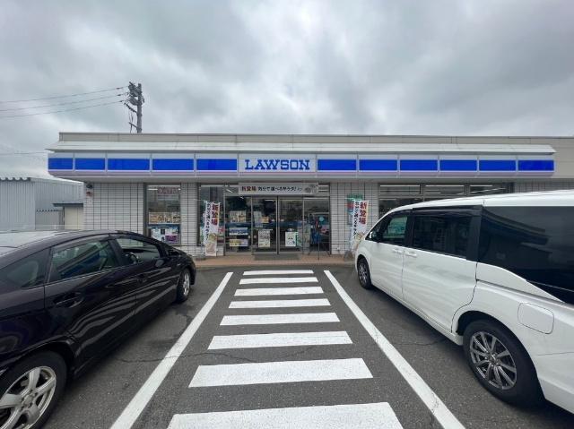 ローソン幕別札内中央店：537m