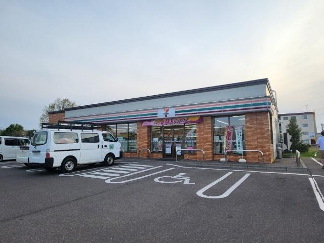 セブンイレブン帯広稲田通店：542m