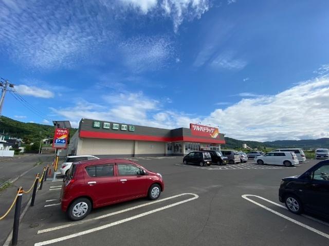 ツルハドラッグ本別店：1440m