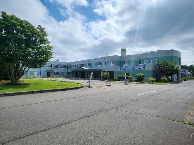 音更町立鈴蘭小学校：1659m