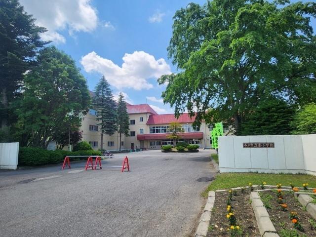 帯広市立東小学校：1507m