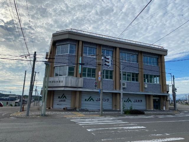 JA本別町本所：365m