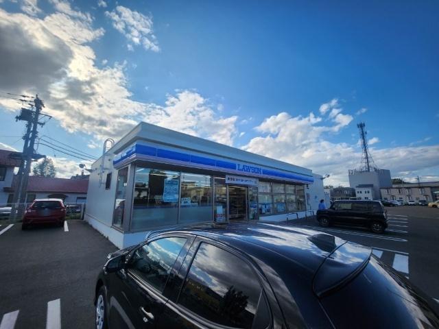 ローソン帯広西8条南九丁目店：643m