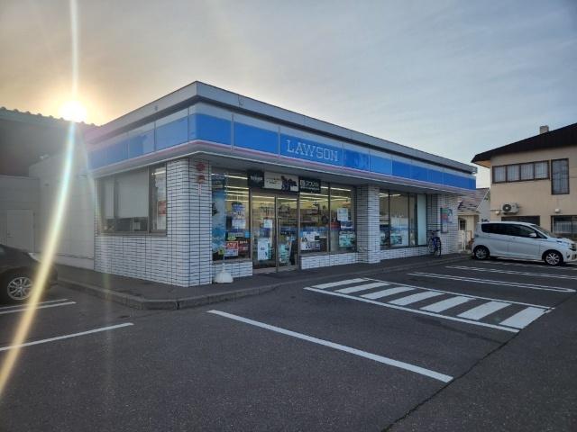 ローソン帯広南七線店：858m