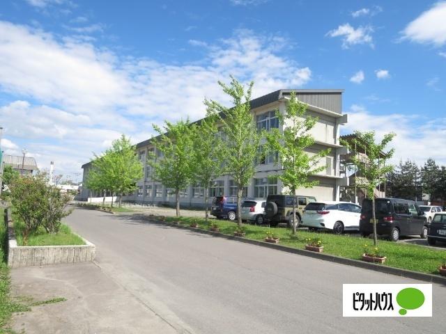 旭川市立東明中学校：1180m