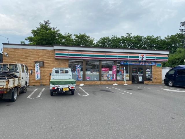 セブンイレブン上士幌町店：1301m