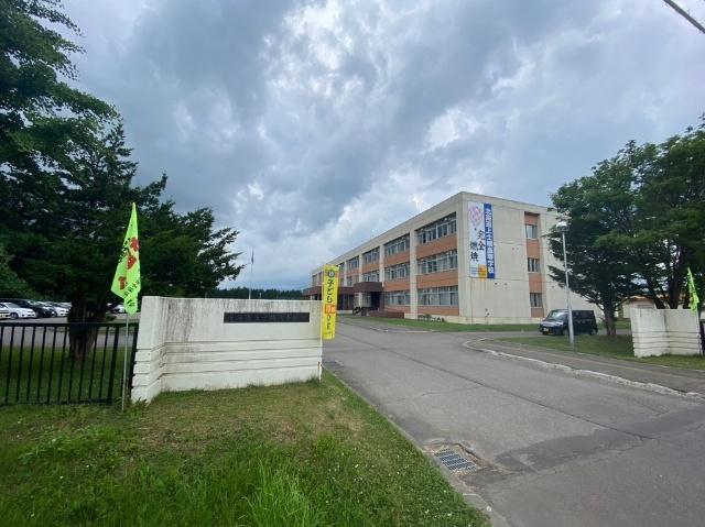 北海道上士幌高校：613m