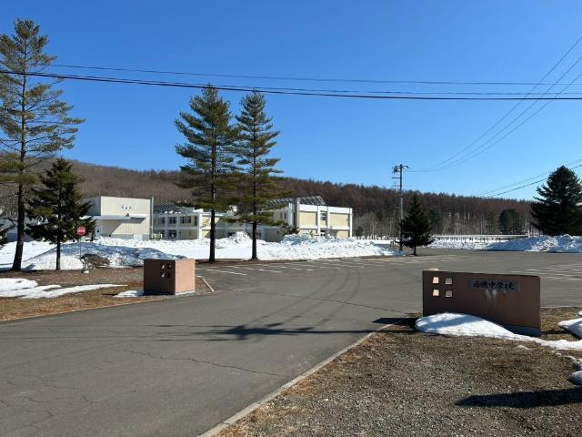 浦幌町立浦幌中学校：533m