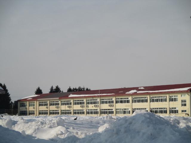 幕別町立札内北小学校：755m
