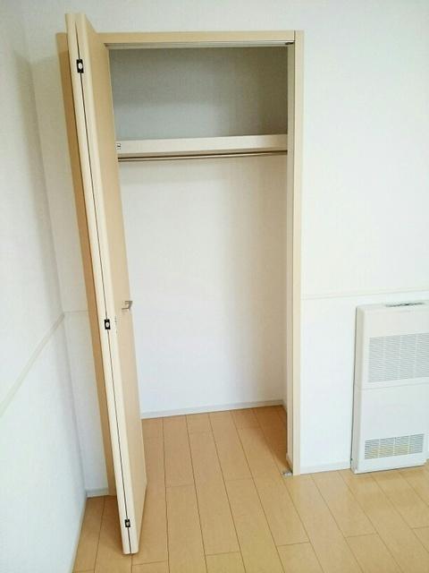コリーヌⅠ（103） 収納