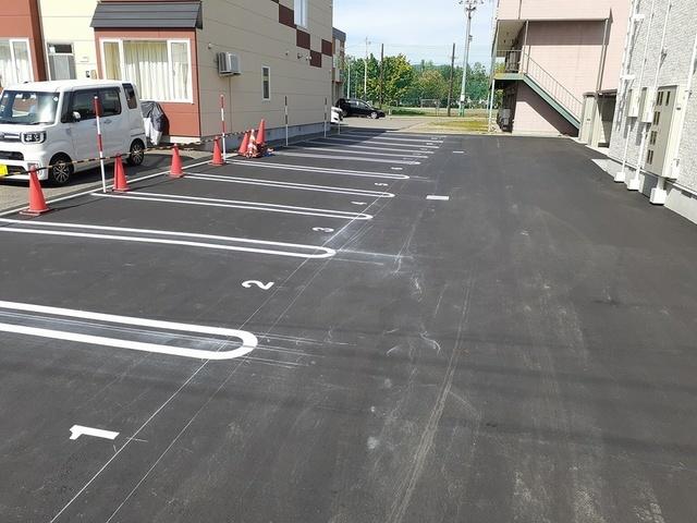 ティエラ（101） 駐車場