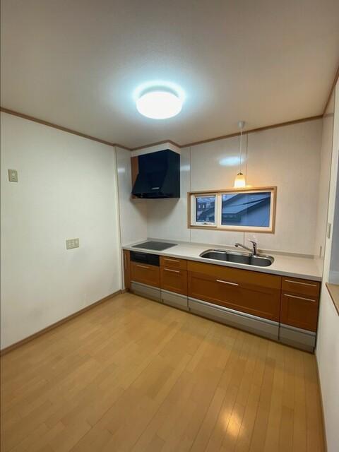 帯広西18条南3丁目戸建（201） キッチン
