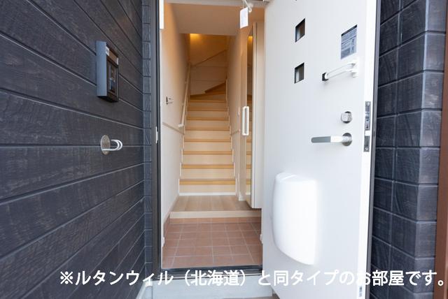 ココル（204） 玄関