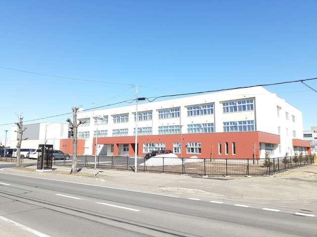旭川市立東栄小学校：201m