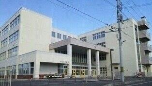 旭川市立神楽岡小学校：500m