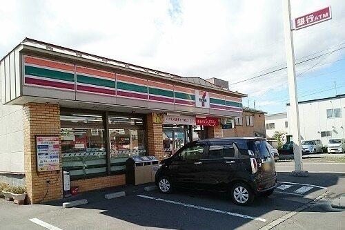 セブンイレブン春光１条店：600m