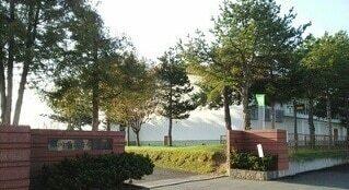 旭川市立共栄小学校：450m