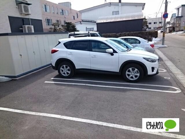 アルバ・プラシードＡ（101） 駐車場