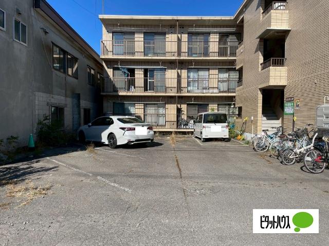 ハイムリバーサイド（308） 駐車場